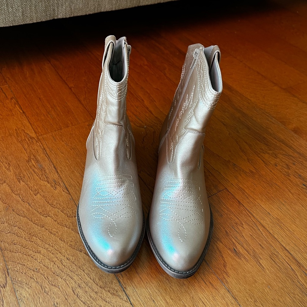 Coconuts Pistol Platino Western Ankle Boots - Picture 3 of 4